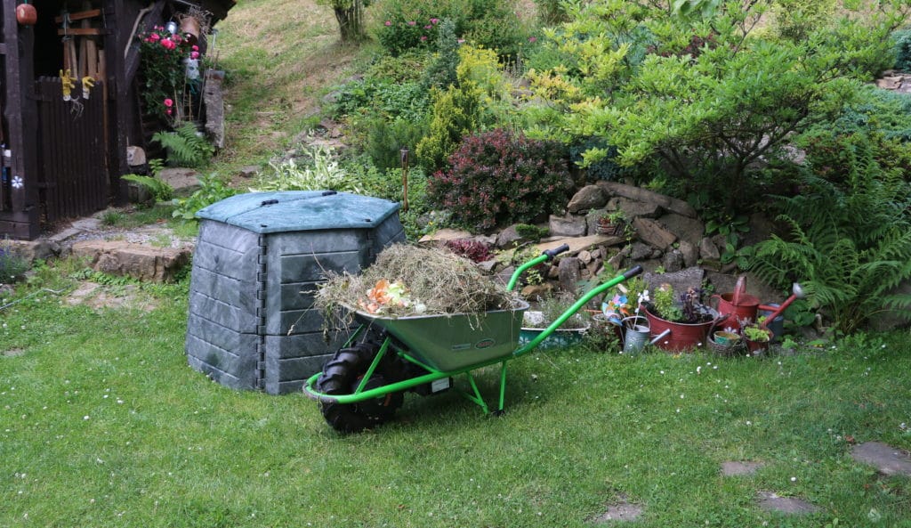 komposter na zahrade