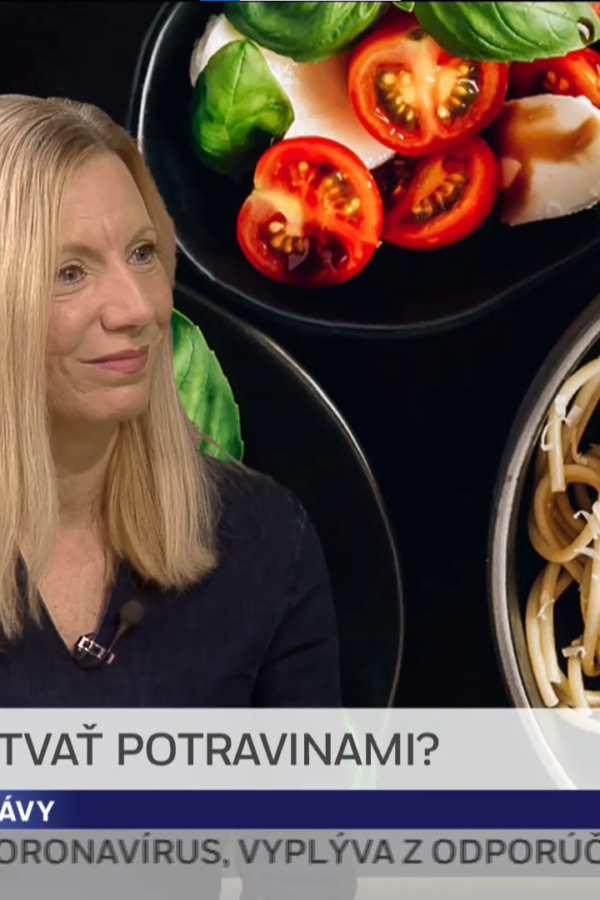 Kuchynský odpad v nádobách pred Vianoce